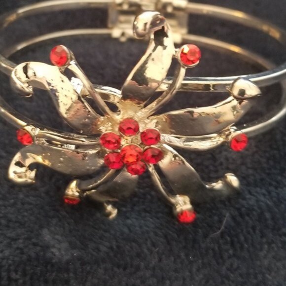 Red Rhinestone Hinged Bracelet - Picture 3 of 4